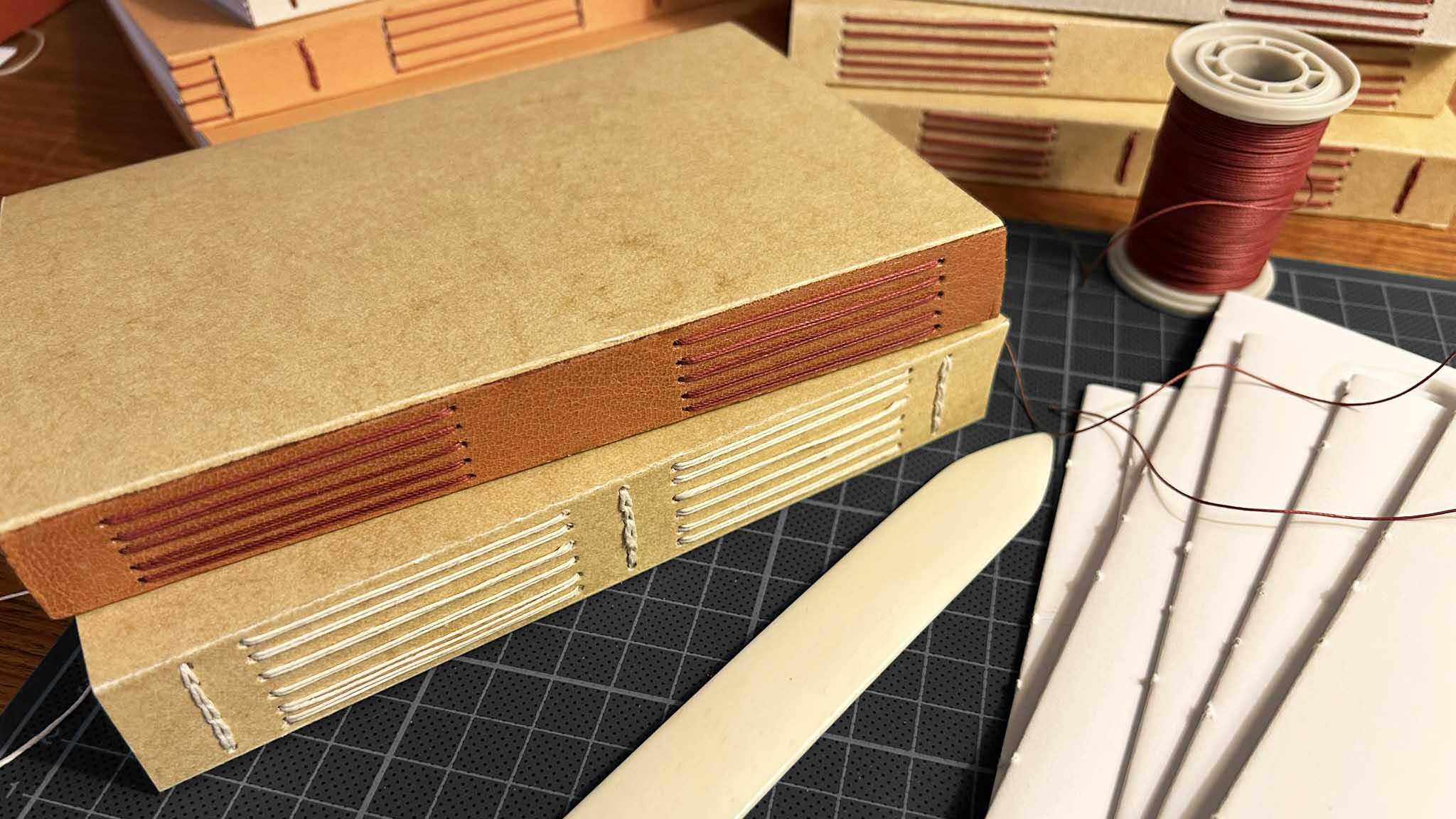 Bokbinderi - Anteckningsbok i medeltida teknik